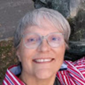 Meet your Posher, Celena